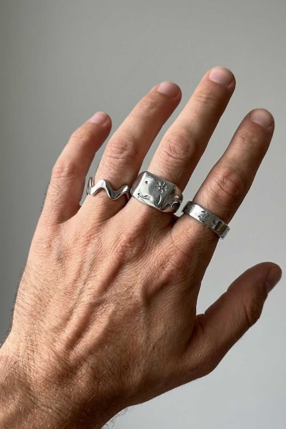 Best Ring Widths for Men With Bigger Hands (4mm vs 6mm vs 8mm vs 10mm)