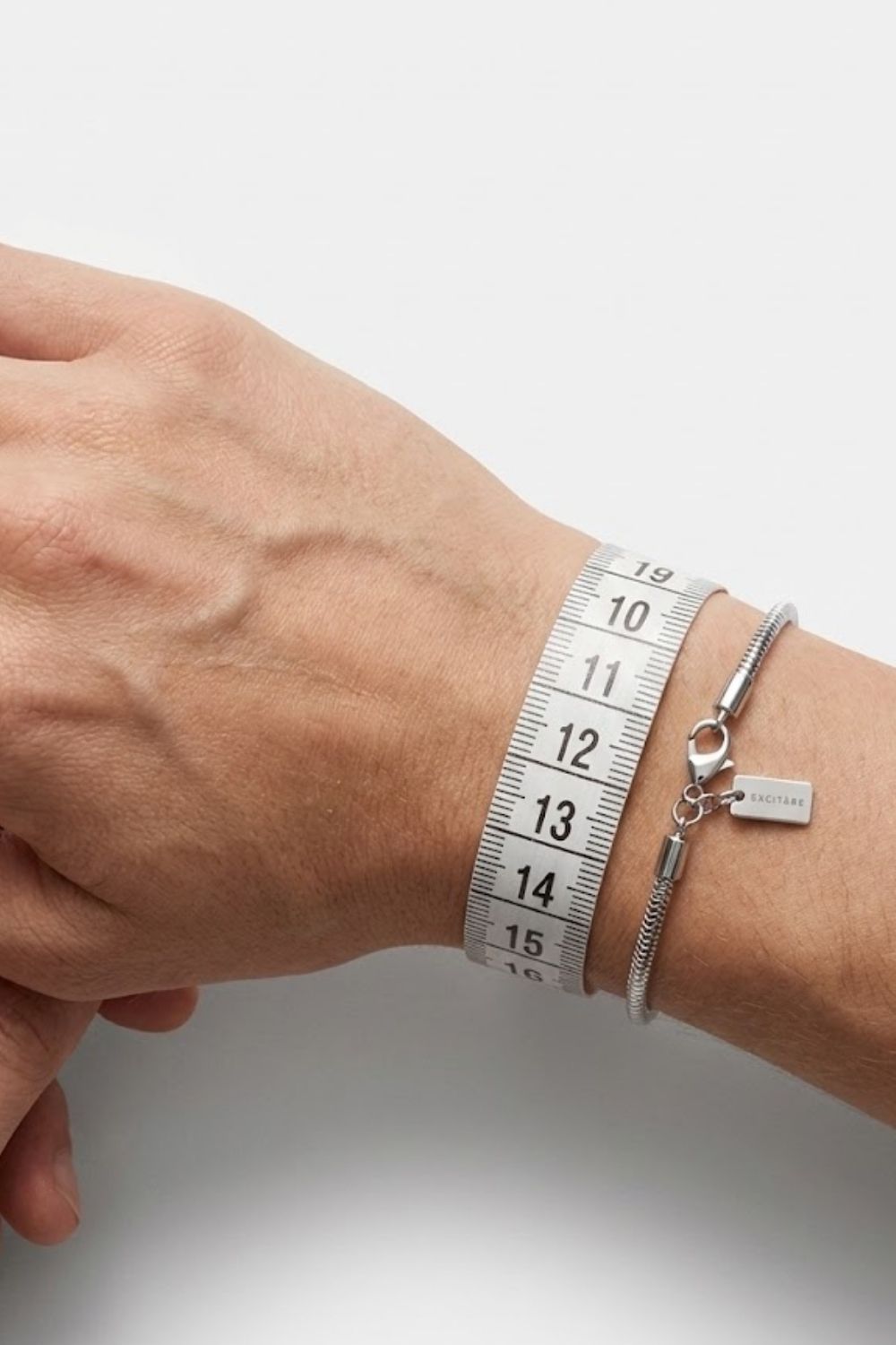 Bracelet Size Guide for Men: How to Measure Your Wrist at Home